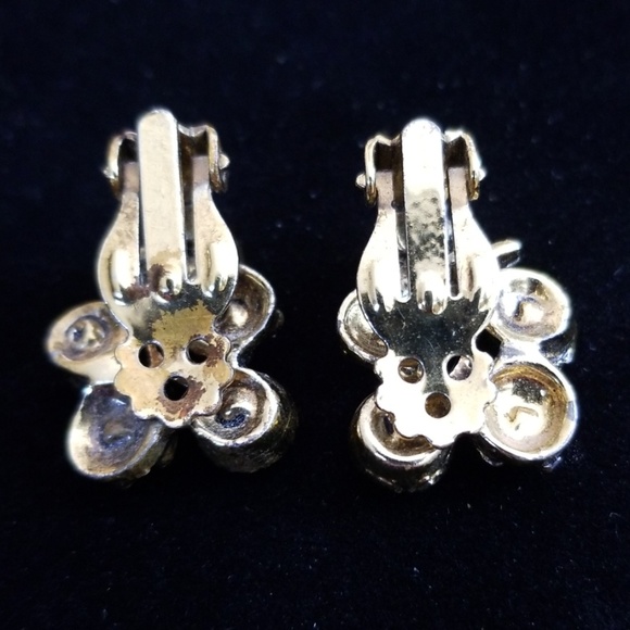 Vintage Austrian Crystal Clip Earrings Gold Tone - Picture 7 of 11